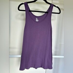 GAP Tank Top in Purple